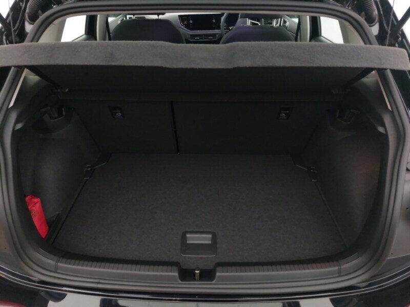 Used Volkswagen Polo 2024 for sale - 76058900: Photo 8