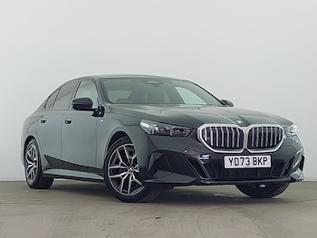 Used BMW 5 Series 2024 for sale - 78147200: Photo