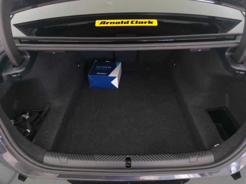 Used BMW 5 Series 2024 for sale - 78147200: Photo 8