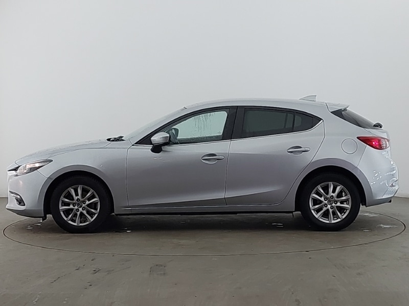 Used Mazda Mazda3 2017 for sale - 77736549: Photo 4