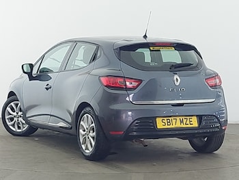 Used Renault Clio 2017 for sale - 79020227: Photo
