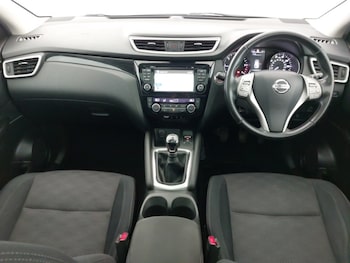 Used Nissan Qashqai 2016 for sale - 79420507: Photo
