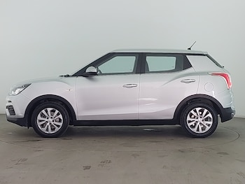 Used Ssangyong Tivoli 2020 for sale - 78126074: Photo