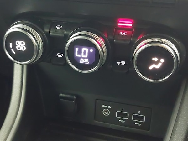 Used Renault Captur 2022 for sale - 76311602: Photo 16