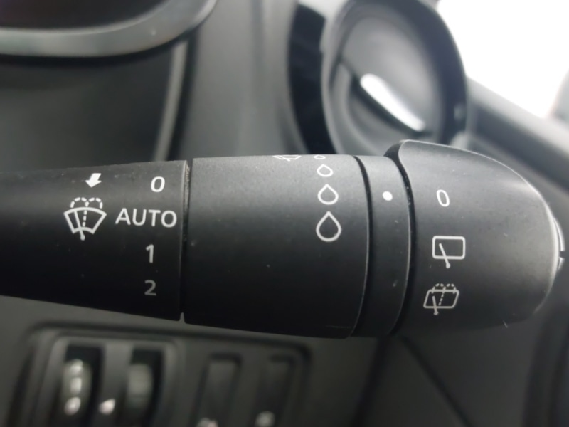 Used Renault Clio 2015 for sale - 76369567: Photo 18