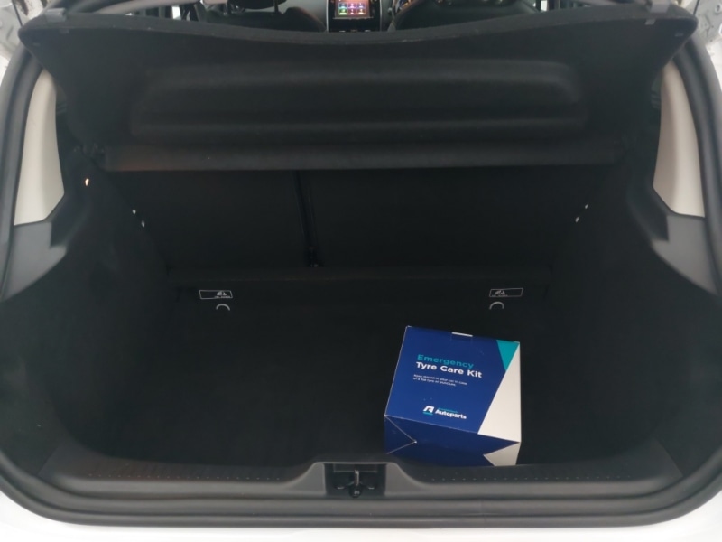 Used Renault Clio 2015 for sale - 76369567: Photo 8