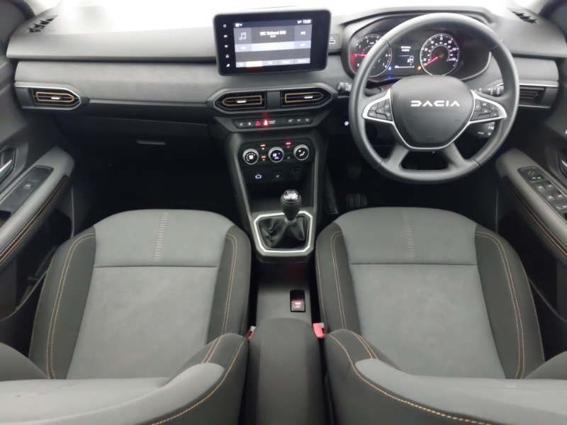 Used Dacia Sandero Stepway 2024 for sale - 76864346: Photo 2