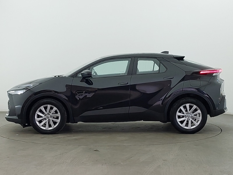 Used Toyota C-HR 2024 for sale - 76358699: Photo 4
