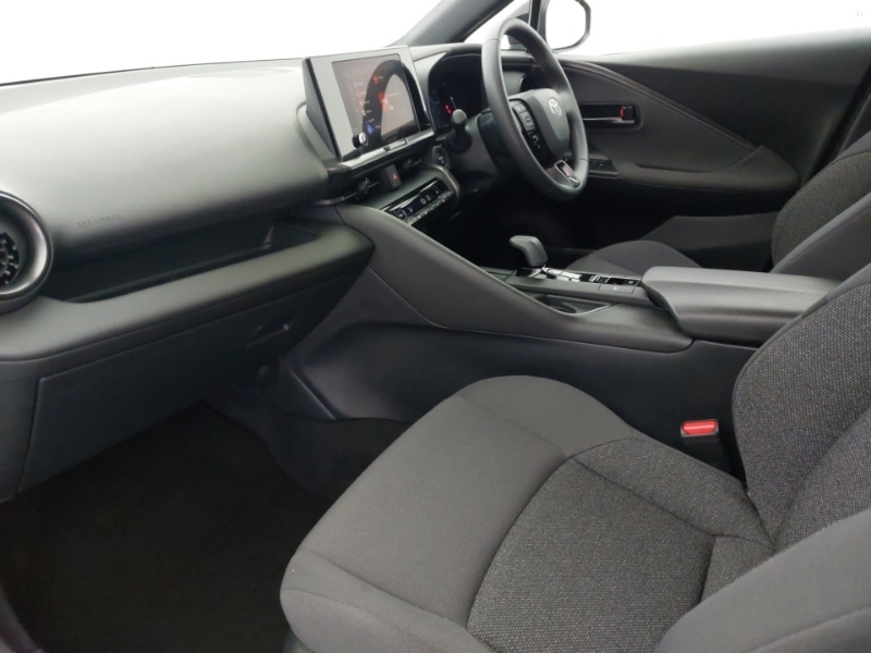 Used Toyota C-HR 2024 for sale - 76358699: Photo 5