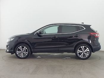 Used Nissan Qashqai 2018 for sale - 79100930: Photo