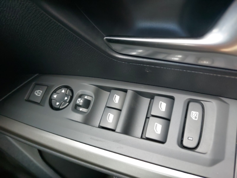 Used Peugeot 5008 2025 for sale - 76737190: Photo 12