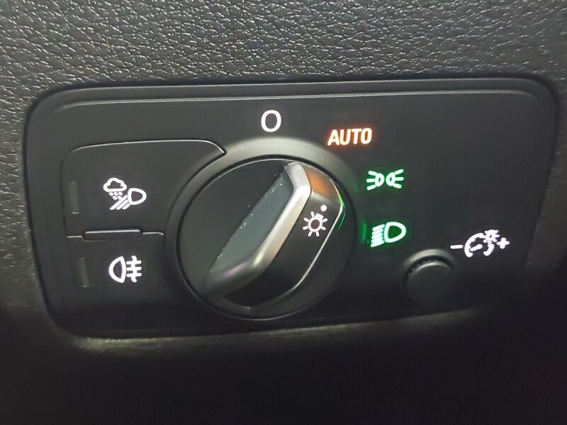 Used Audi Q2 2018 for sale - 77678417: Photo 19