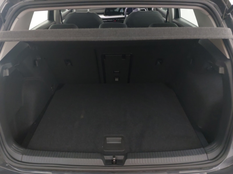 Used Volkswagen Golf 2024 for sale - 77304390: Photo 8