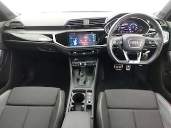 Used Audi Q3 2021 for sale - 79356301: Photo