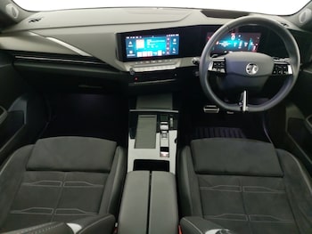 Used Vauxhall Astra 2023 for sale - 78355536: Photo