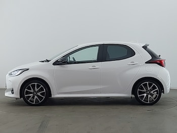 Used Toyota Yaris 2022 for sale - 77651748: Photo