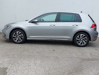 Used Volkswagen Golf 2019 for sale - 78411110: Photo