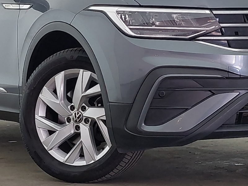 Used Volkswagen Tiguan Allspace 2023 for sale - 78147189: Photo 9