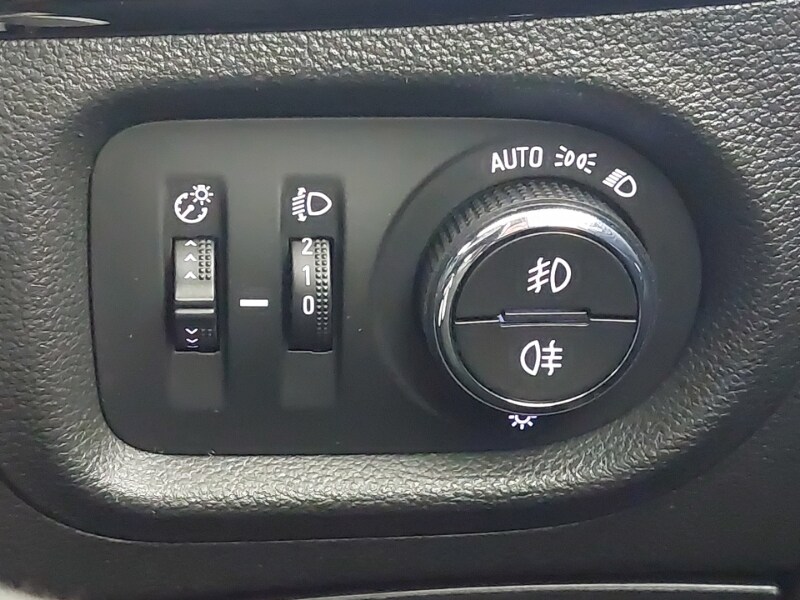 Used Vauxhall Astra 2019 for sale - 76699890: Photo 17