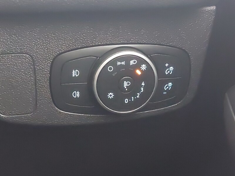 Used Ford Focus 2021 for sale - 76816213: Photo 13