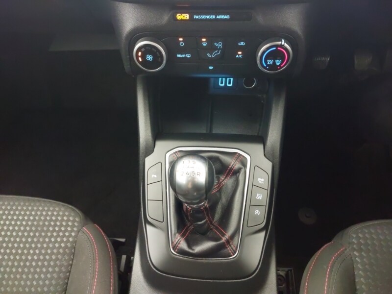 Used Ford Focus 2021 for sale - 76816213: Photo 16