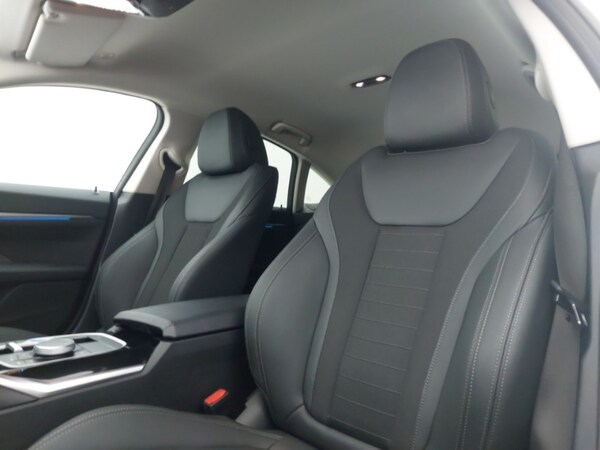 Used BMW i4 2024 for sale - 76187774: Photo 12