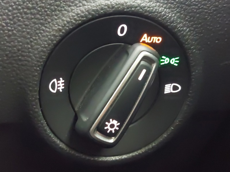 Used Volkswagen T-Roc 2023 for sale - 77651775: Photo 17