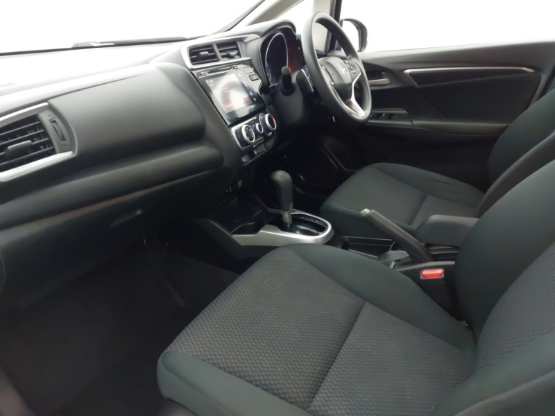 Used Honda Jazz 2019 for sale - 77228870: Photo 5