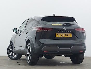 Used Nissan Qashqai 2023 for sale - 77024780: Photo