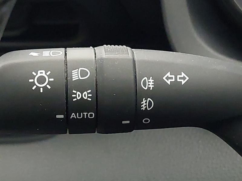 Used Toyota Yaris 2023 for sale - 78173054: Photo 16