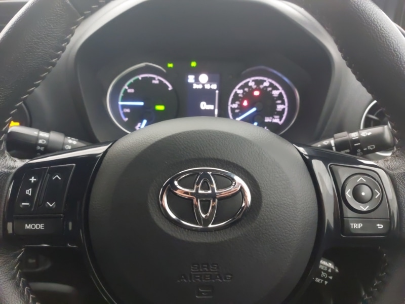 Used Toyota Yaris 2019 for sale - 77453979: Photo 19