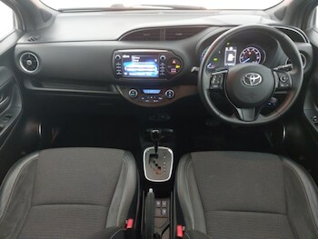 Used Toyota Yaris 2019 for sale - 77453979: Photo