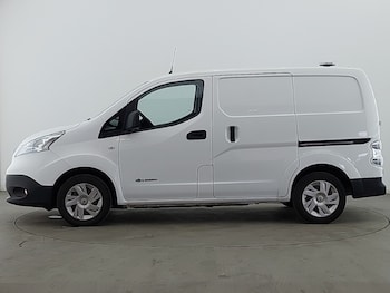 Used Nissan e-NV200 2022 for sale - 77596364: Photo