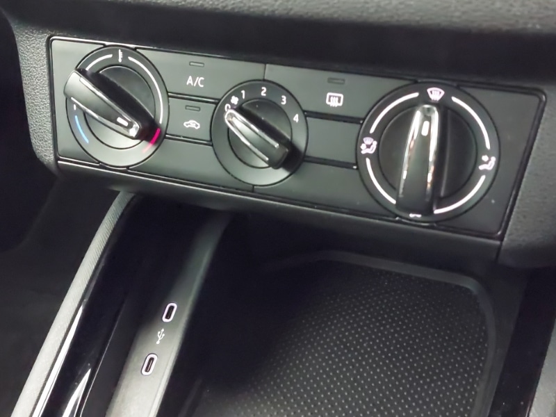 Used Skoda Kamiq 2023 for sale - 77228860: Photo 16