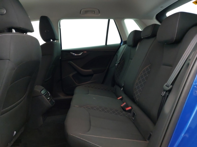 Used Skoda Kamiq 2023 for sale - 77228860: Photo 6