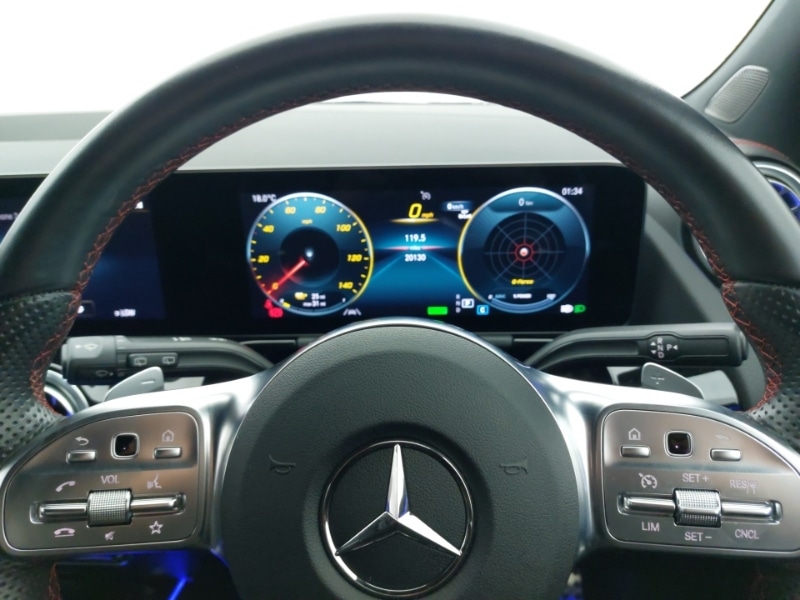 Used Mercedes-Benz EQA 2022 for sale - 76351312: Photo 10