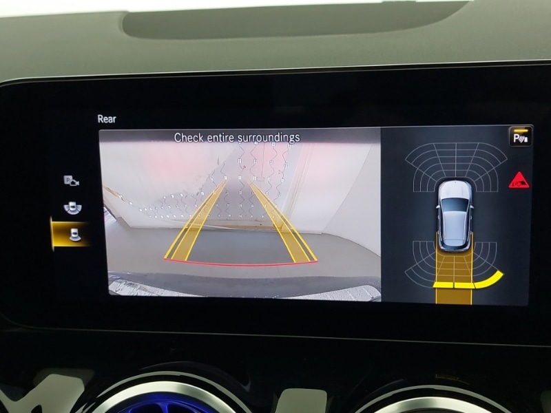 Used Mercedes-Benz EQA 2022 for sale - 76351312: Photo 11