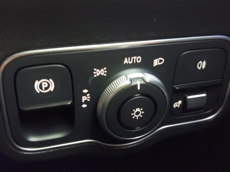 Used Mercedes-Benz EQA 2022 for sale - 76351312: Photo 17