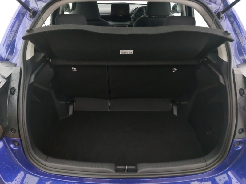 Used Mazda Mazda2 HYBRID 2024 for sale - 77418963: Photo 8