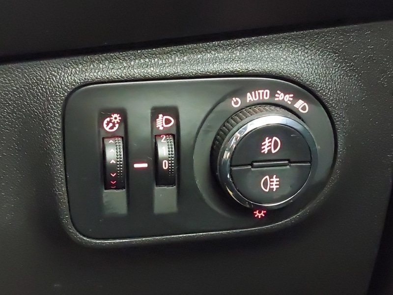 Used Vauxhall Corsa 2017 for sale - 77947939: Photo 17