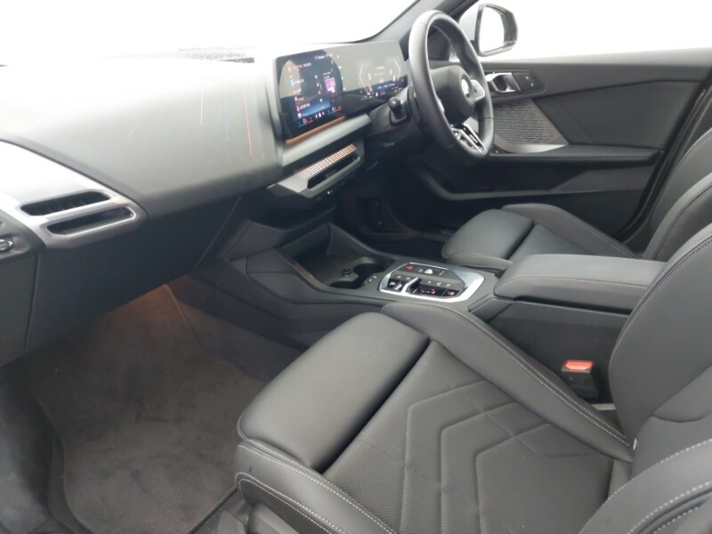 Used BMW 1 Series 2025 for sale - 76309184: Photo 5