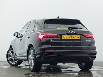 Used Audi Q3 2019 for sale - 76583500: Photo