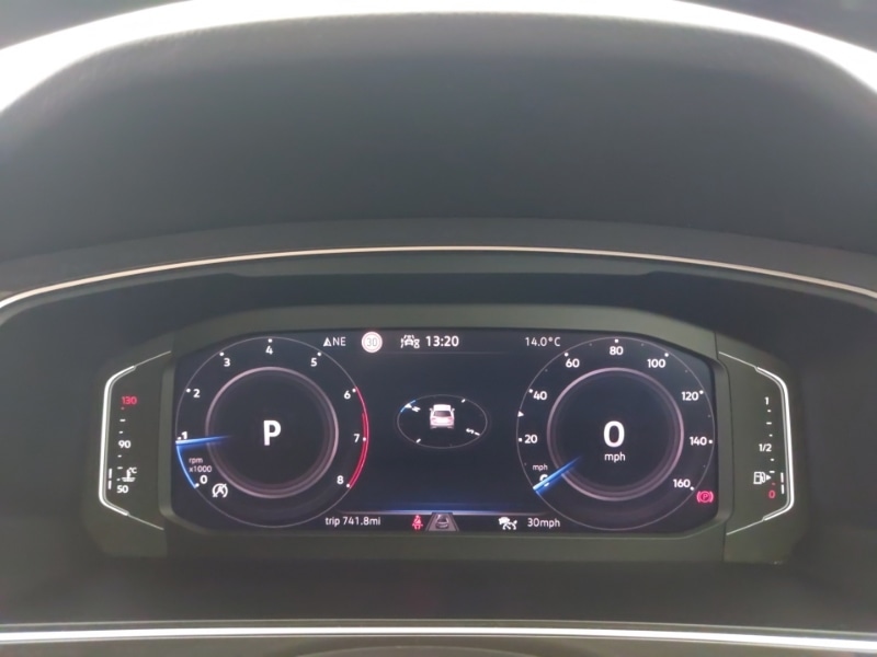 Used Volkswagen Tiguan Allspace 2023 for sale - 77664220: Photo 10