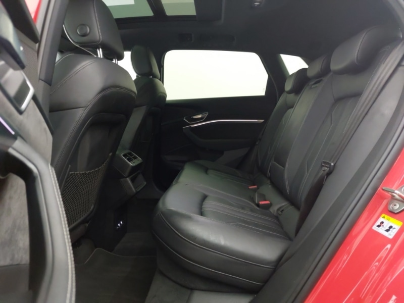 Used Audi e-tron 2020 for sale - 76822385: Photo 6