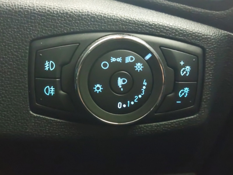 Used Ford Ecosport 2019 for sale - 78203230: Photo 17