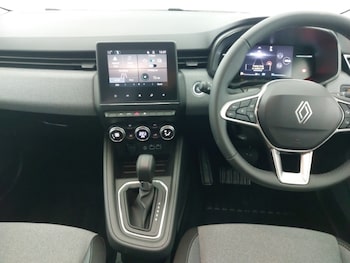 Used Renault Clio 2025 for sale - 78848510: Photo