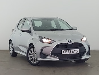 Used Toyota Yaris 2023 for sale - 79343094: Photo