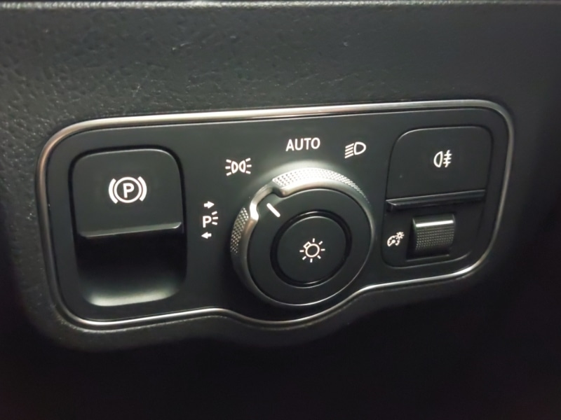 Used Mercedes-Benz GLA 2022 for sale - 76309182: Photo 17