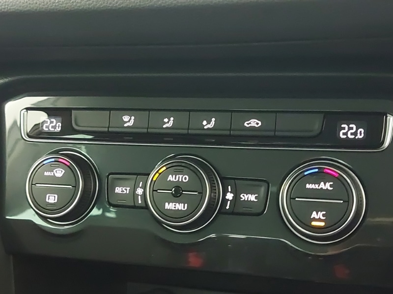 Used Volkswagen Tiguan 2019 for sale - 77657086: Photo 15