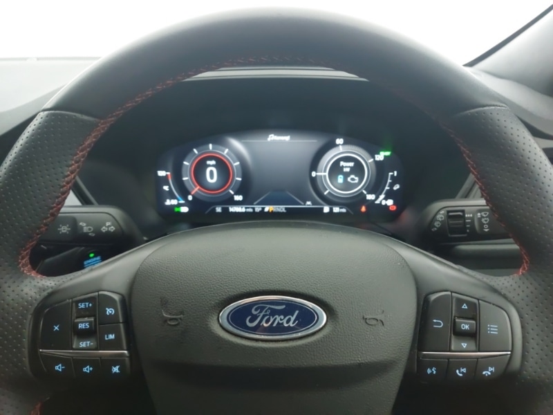 Used Ford Kuga 2023 for sale - 76556633: Photo 19